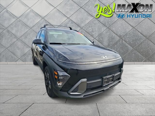 2024 Hyundai KONA SEL — photo 1 of 4