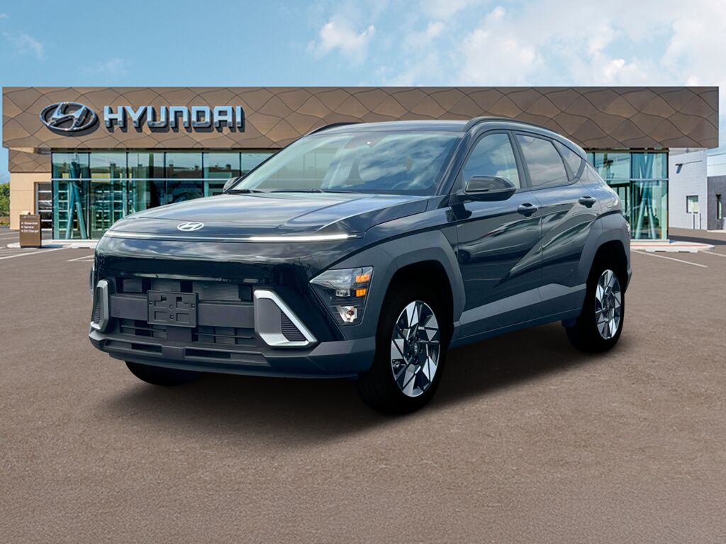 2025 Hyundai KONA SEL Convenience — photo 1 of 12