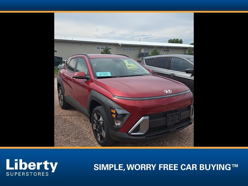 2025 Hyundai KONA SEL Convenience — photo 1 of 1