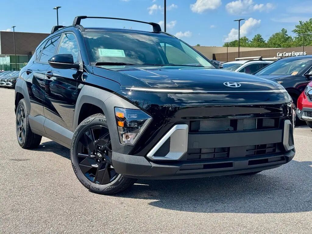 2026 Hyundai KONA SEL Sport — photo 1 of 13
