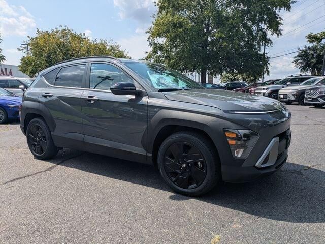 2026 Hyundai KONA SEL Sport — photo 1 of 13