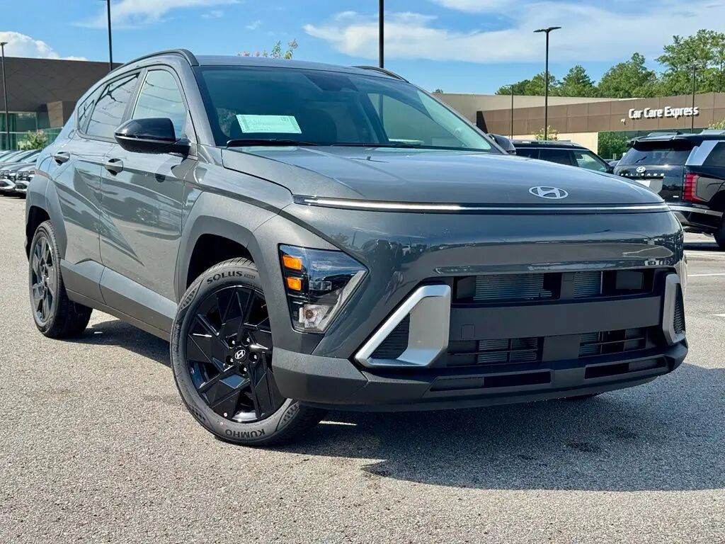 2026 Hyundai KONA SEL Sport — photo 1 of 13