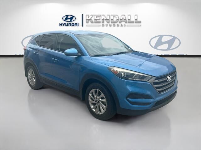 2016 Hyundai TUCSON SE