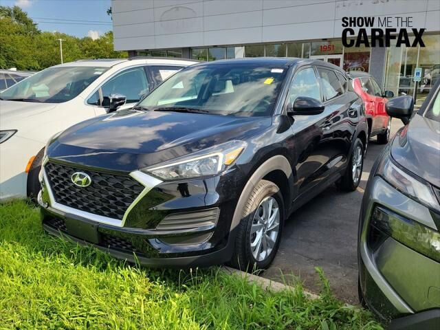 2021 Hyundai TUCSON SE