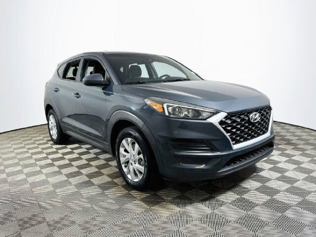 2021 Hyundai TUCSON SE — photo 1 of 13