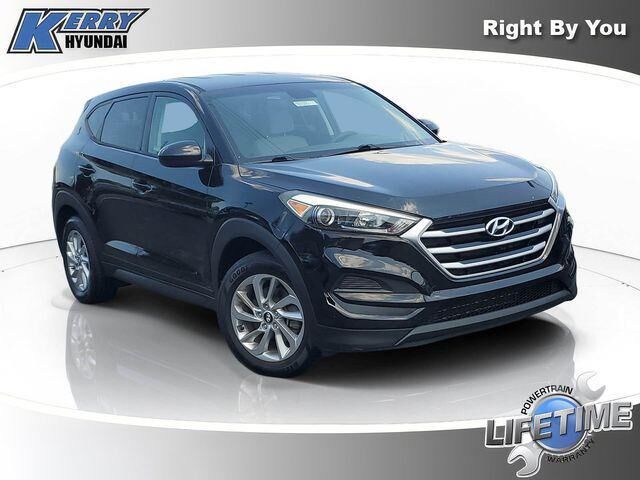 2017 Hyundai TUCSON SE