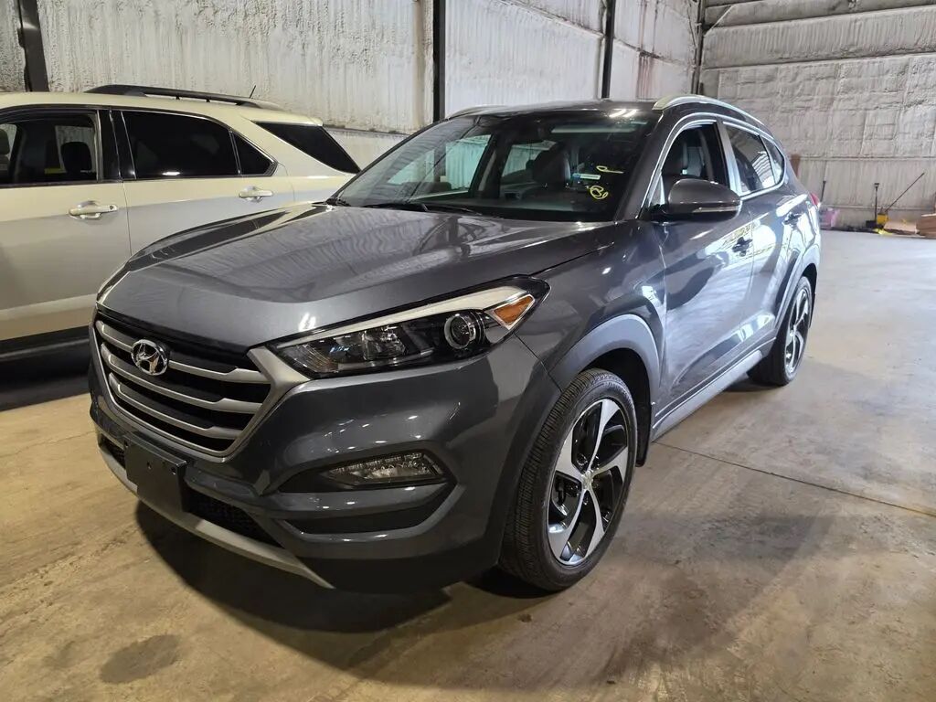 2017 Hyundai TUCSON Sport — photo 1 of 11