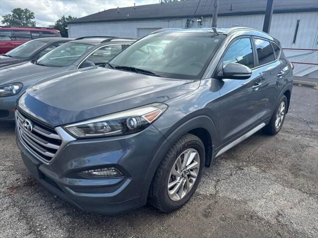 2017 Hyundai TUCSON SE Plus