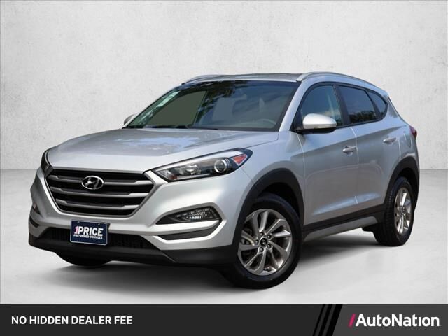 2017 Hyundai TUCSON SE Plus — photo 1 of 1