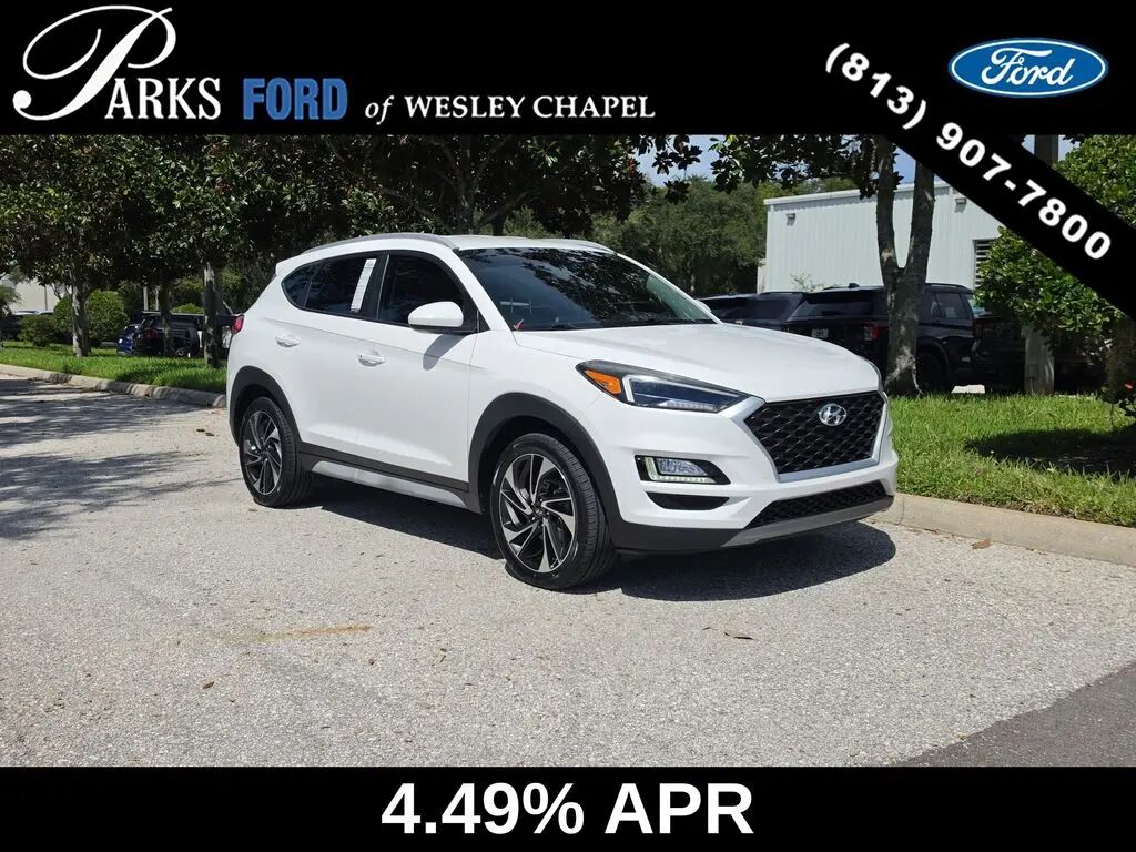 2020 Hyundai TUCSON Sport — photo 1 of 13