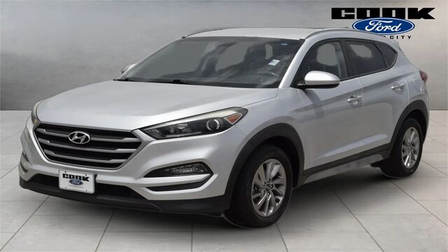 2018 Hyundai TUCSON SE