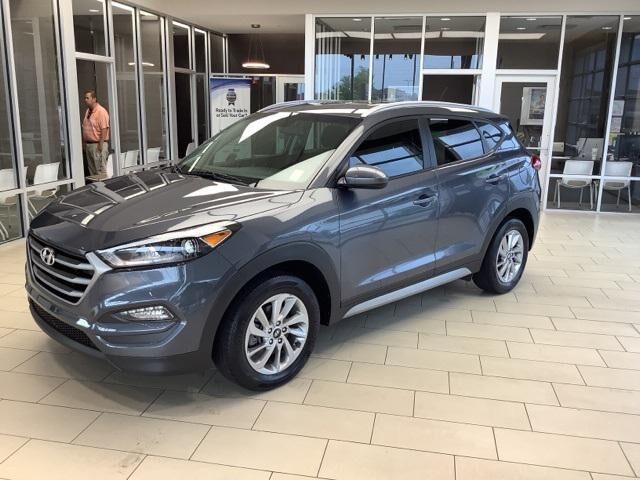 2017 Hyundai TUCSON SE