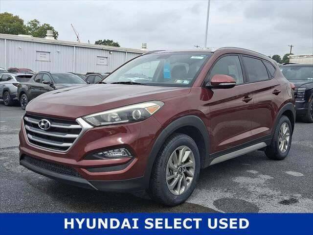 2017 Hyundai TUCSON SE Plus — photo 1 of 13