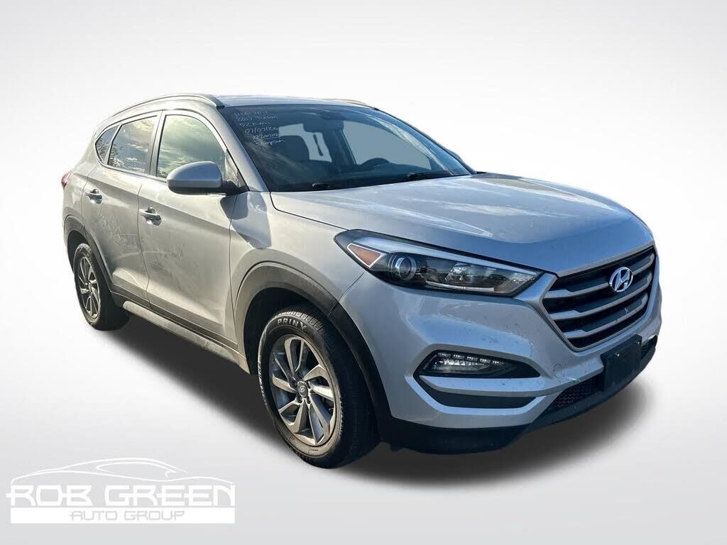 2017 Hyundai TUCSON SE