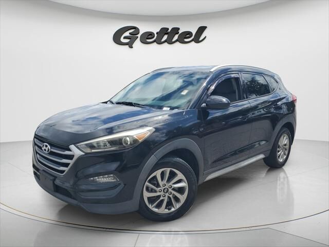 2017 Hyundai TUCSON SE — photo 1 of 13