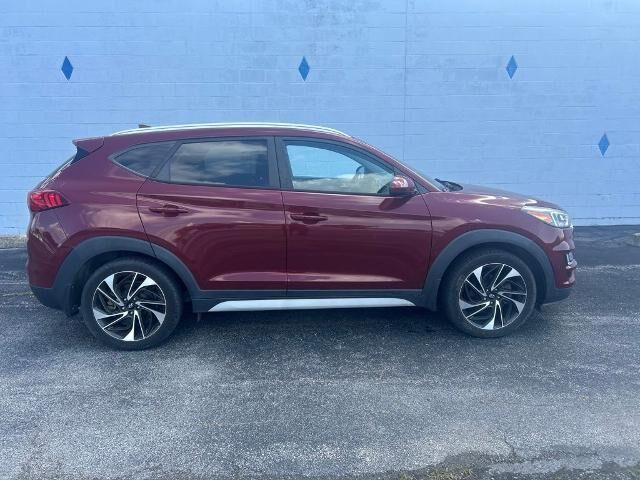 2020 Hyundai TUCSON Sport — photo 1 of 13