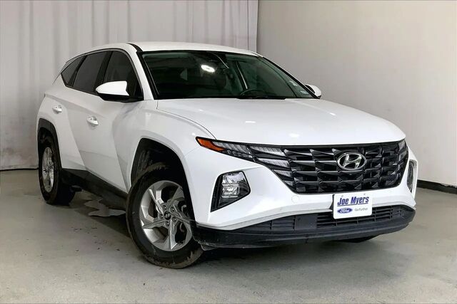 2022 Hyundai TUCSON SE