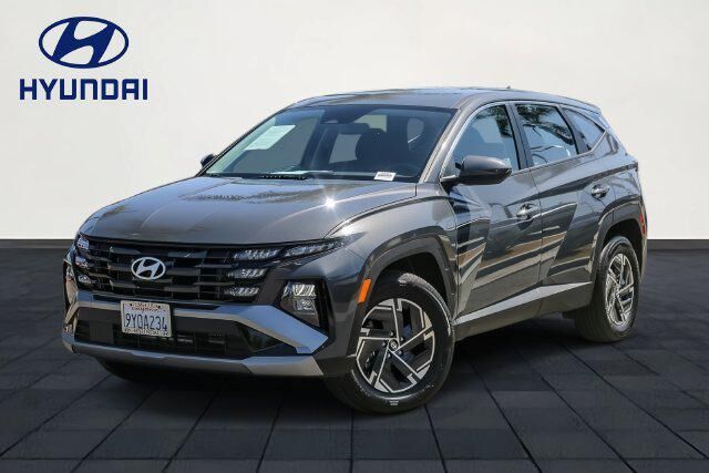 2026 Hyundai TUCSON Hybrid Blue SE — photo 1 of 13