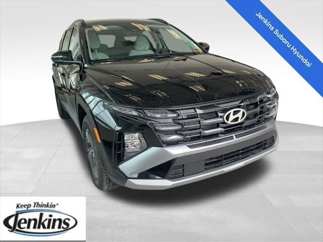 2025 Hyundai TUCSON Hybrid Blue — photo 1 of 1