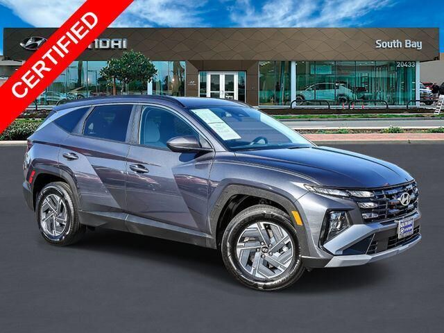 2025 Hyundai TUCSON Hybrid Blue — photo 1 of 2