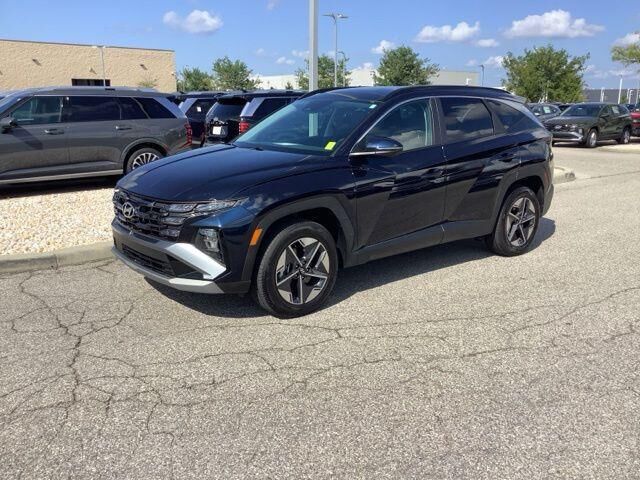 2025 Hyundai TUCSON Hybrid SEL Convenience — photo 1 of 13