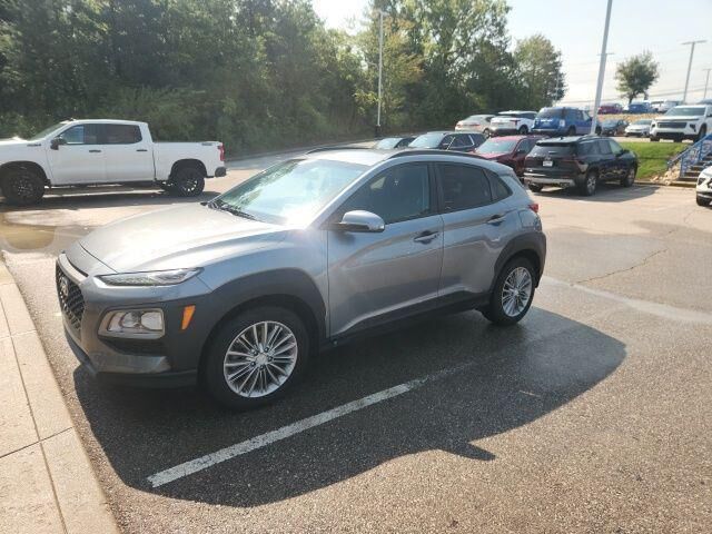 2021 Hyundai KONA SEL