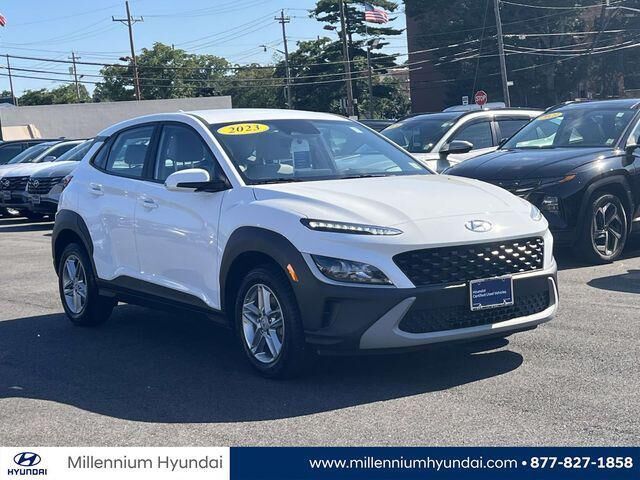 2023 Hyundai KONA SE
