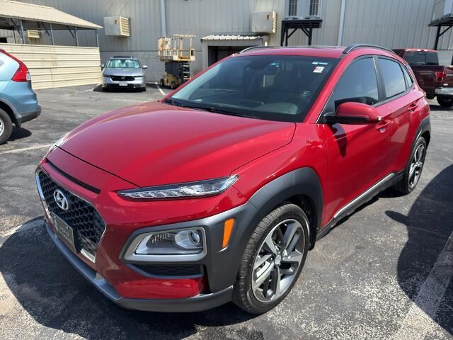 2020 Hyundai KONA Limited — photo 1 of 2