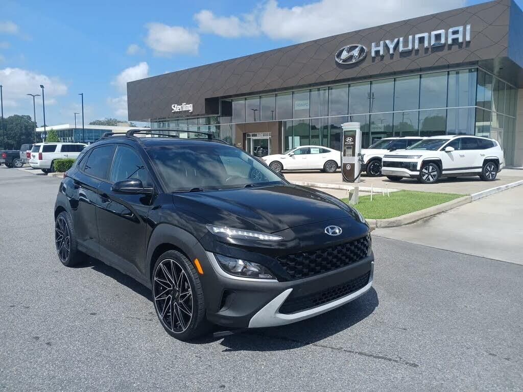 2022 Hyundai KONA SEL — photo 1 of 1