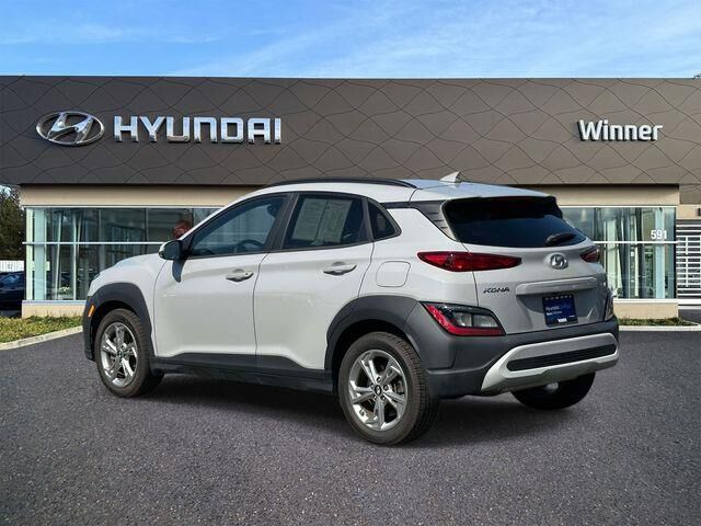 2022 Hyundai KONA SEL