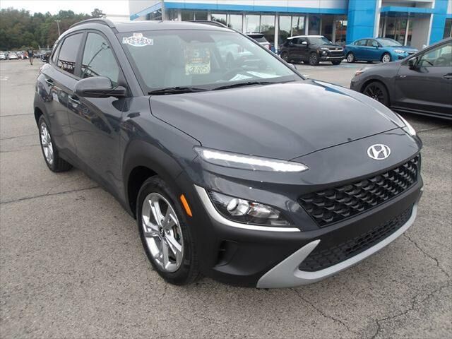 2023 Hyundai KONA SEL — photo 1 of 13