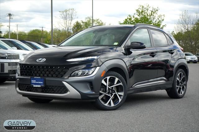 2023 Hyundai KONA Limited — photo 1 of 13