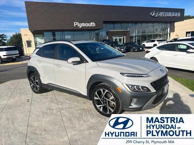2022 Hyundai KONA Limited — photo 1 of 13