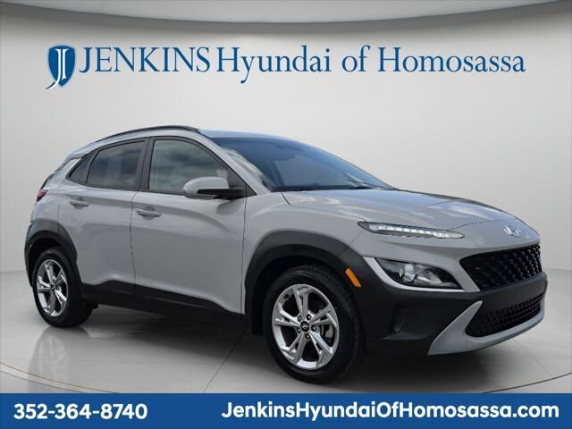 2023 Hyundai KONA SEL — photo 1 of 2