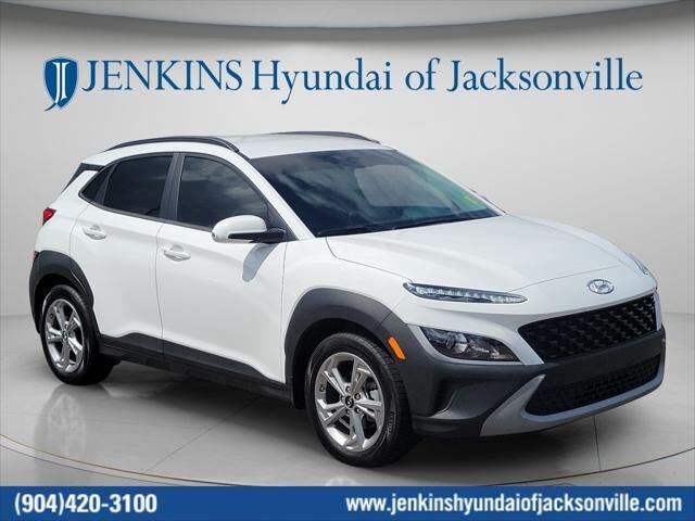 2023 Hyundai KONA SEL — photo 1 of 13