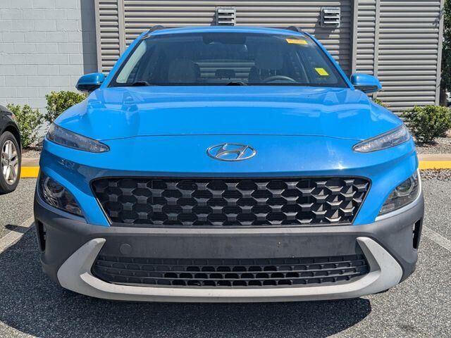 2022 Hyundai KONA SEL