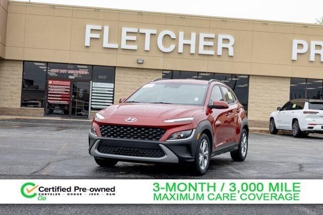 2022 Hyundai KONA SEL