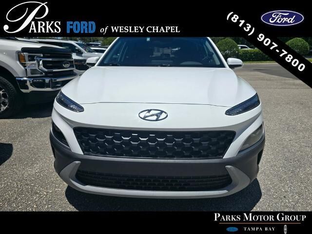2022 Hyundai KONA SEL — photo 1 of 1