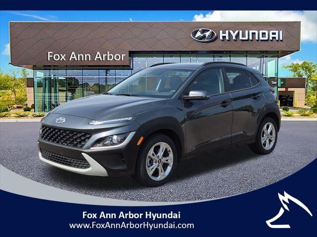 2022 Hyundai KONA SEL — photo 1 of 13