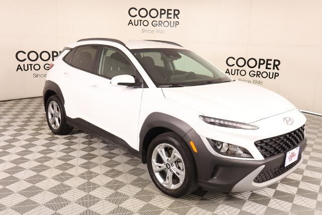2022 Hyundai KONA SEL