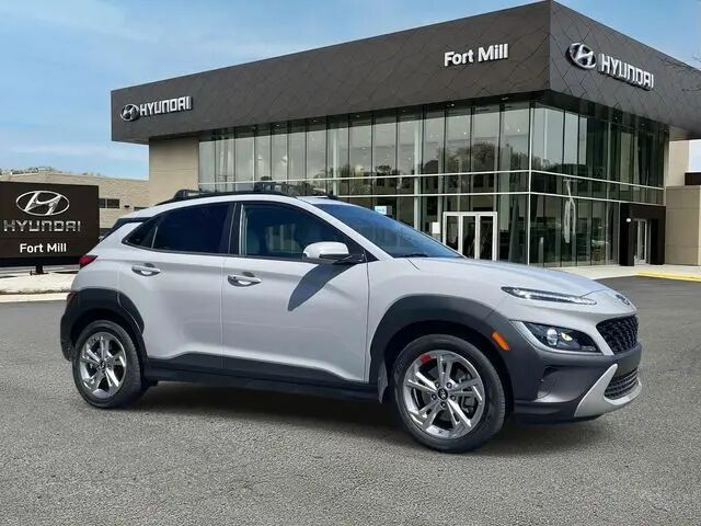 2023 Hyundai KONA SEL — photo 1 of 13