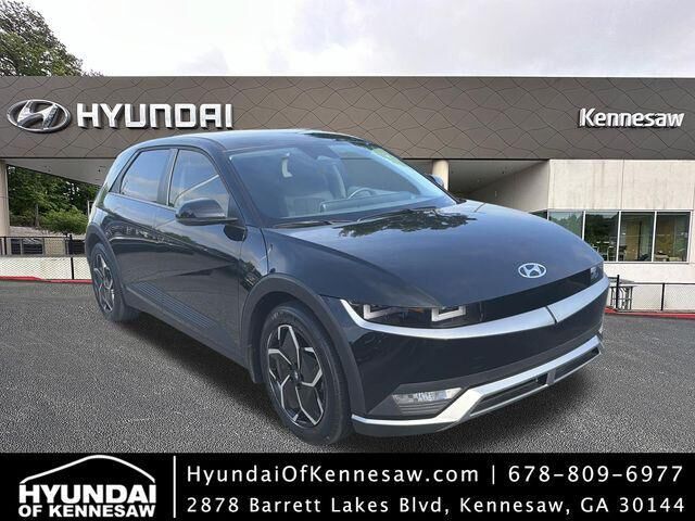2024 Hyundai IONIQ 5 SE — photo 1 of 11