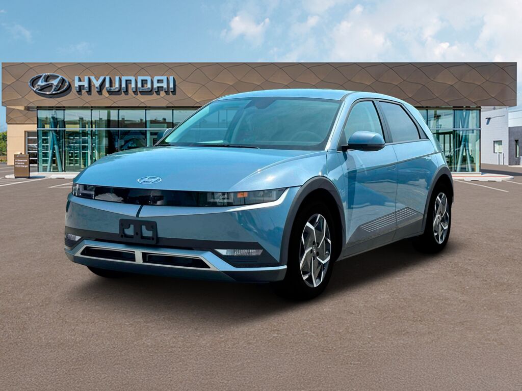 2024 Hyundai IONIQ 5 SE — photo 1 of 13