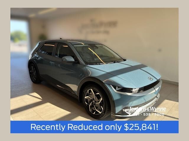 2023 Hyundai IONIQ 5 SEL — photo 1 of 13