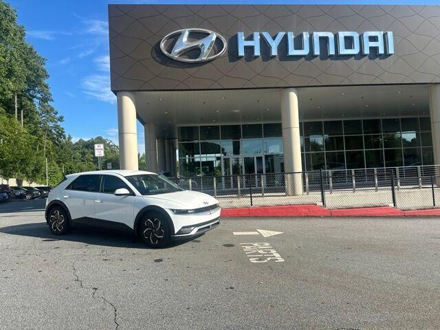 2024 Hyundai IONIQ 5 SEL