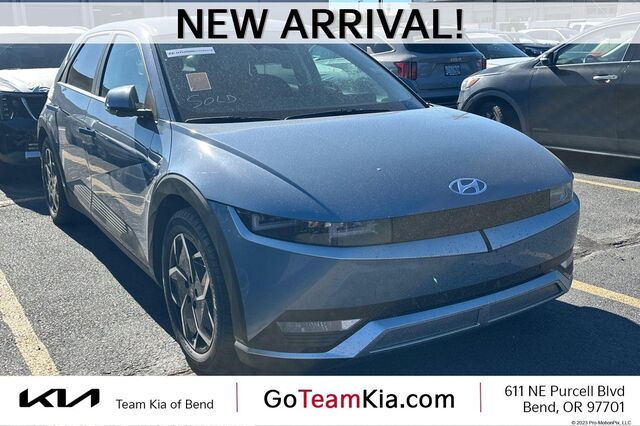 2024 Hyundai IONIQ 5 SEL