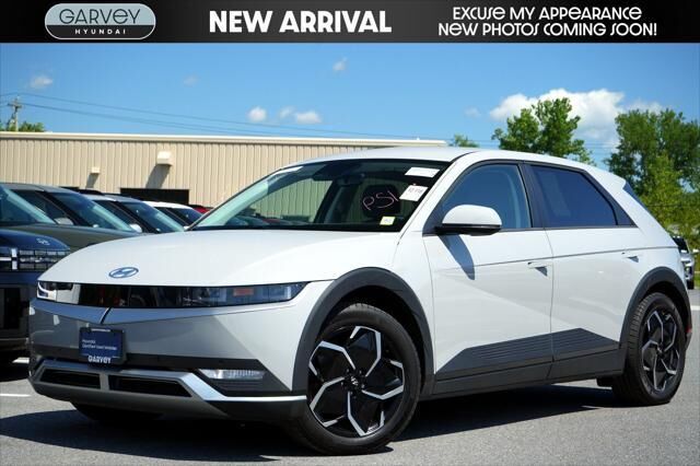 2024 Hyundai IONIQ 5 SEL