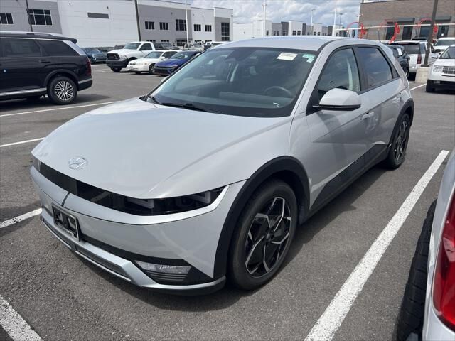 2024 Hyundai IONIQ 5 SEL