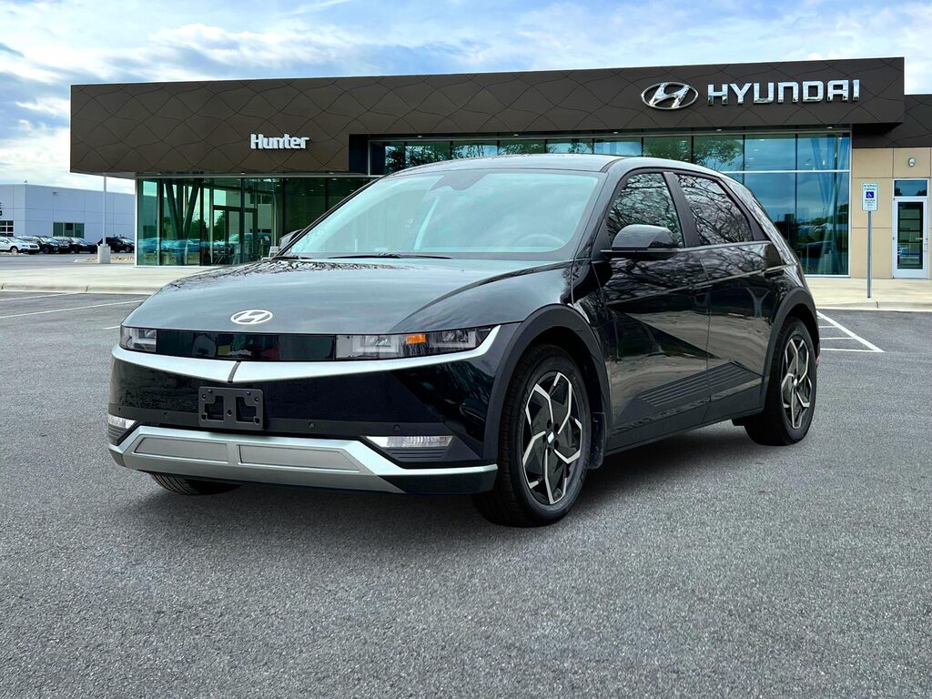 2024 Hyundai IONIQ 5 SEL — photo 1 of 12