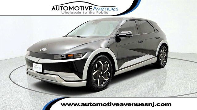 2024 Hyundai IONIQ 5 Limited — photo 1 of 4